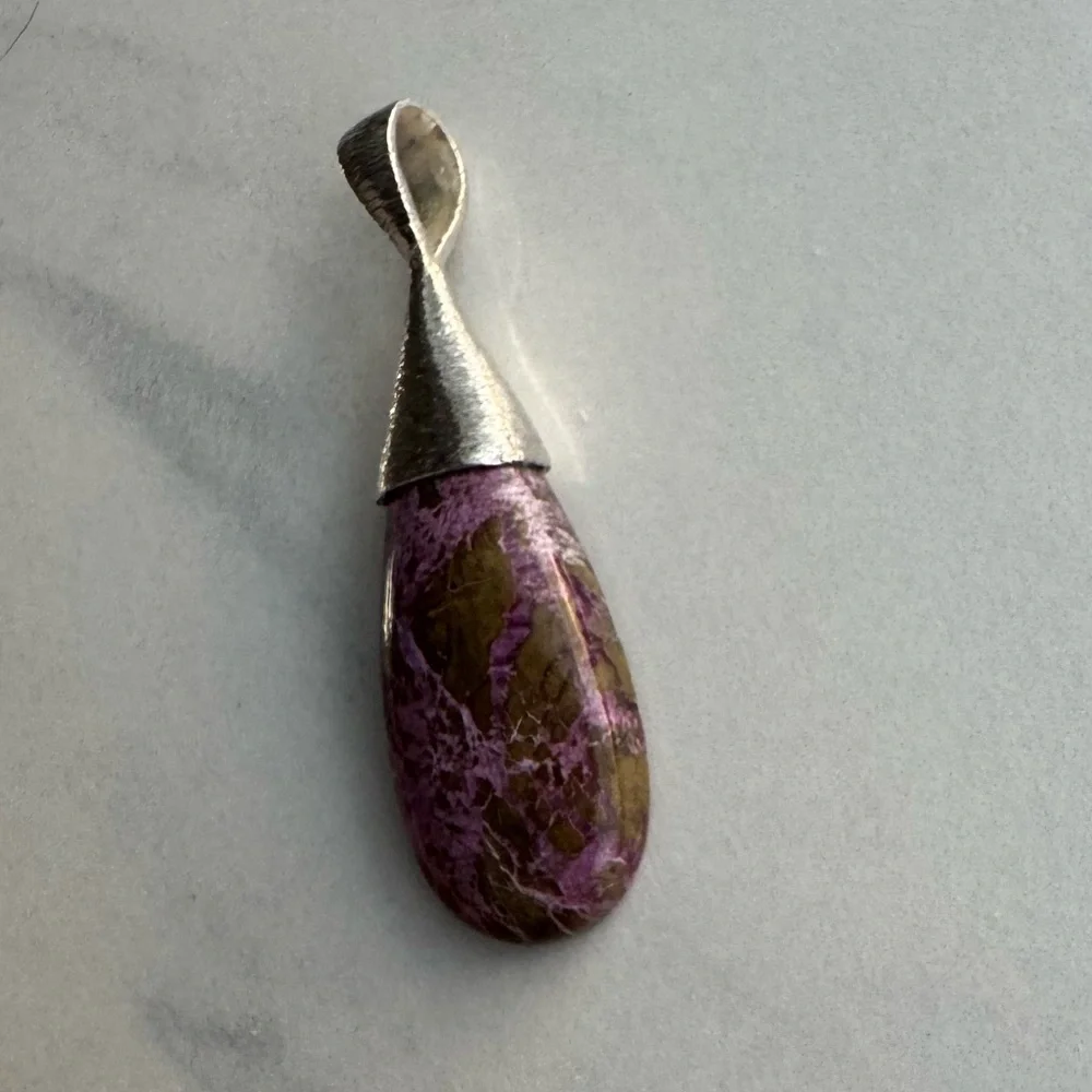 NWOT Sundance Moonshadow Canyon Pendant, Purpurite, Sterling Silver